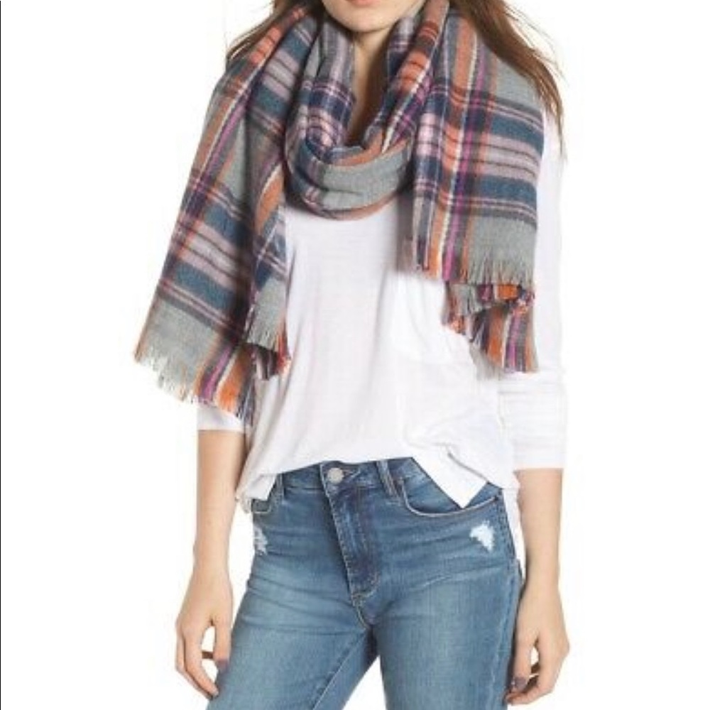 NWT Shiraleah Chicago Plaid Multicolor Scarf